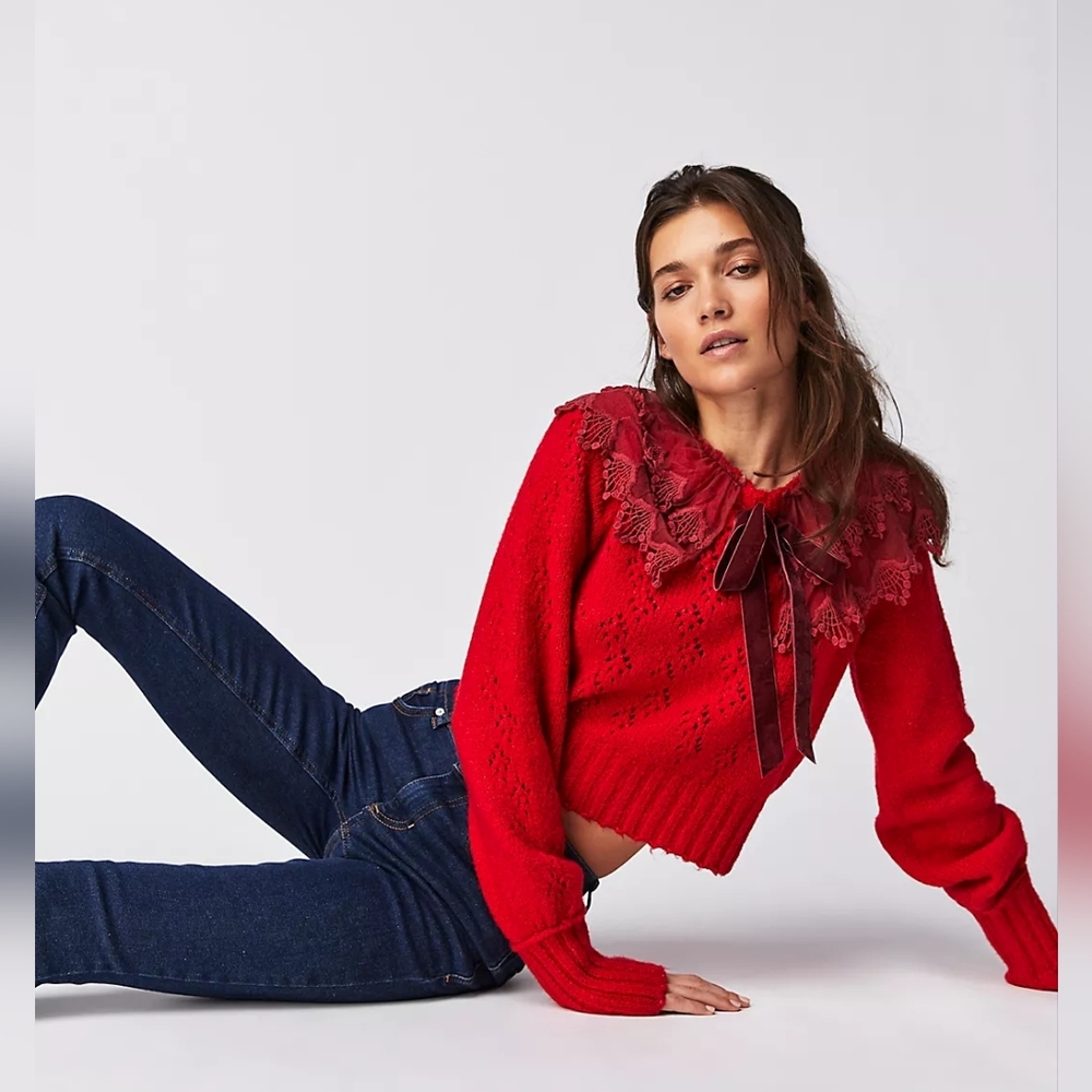 Free People Hold Me Closer Sweater Size M